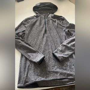 Men’s lululemon sweater large